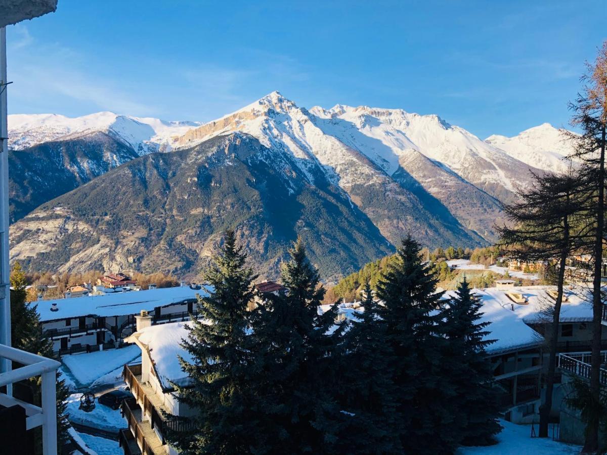 Clotes Modern Apartment, 50m From Slopes - Sleeps 6-8, 2 Bath - Sauzeholiday Apartment *