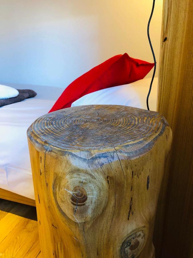 Apartment Clotes Modern Apartment, 50m From Slopes - Sleeps 6-8, 2 Bath - Sauzeholiday Sauze D'Oulx