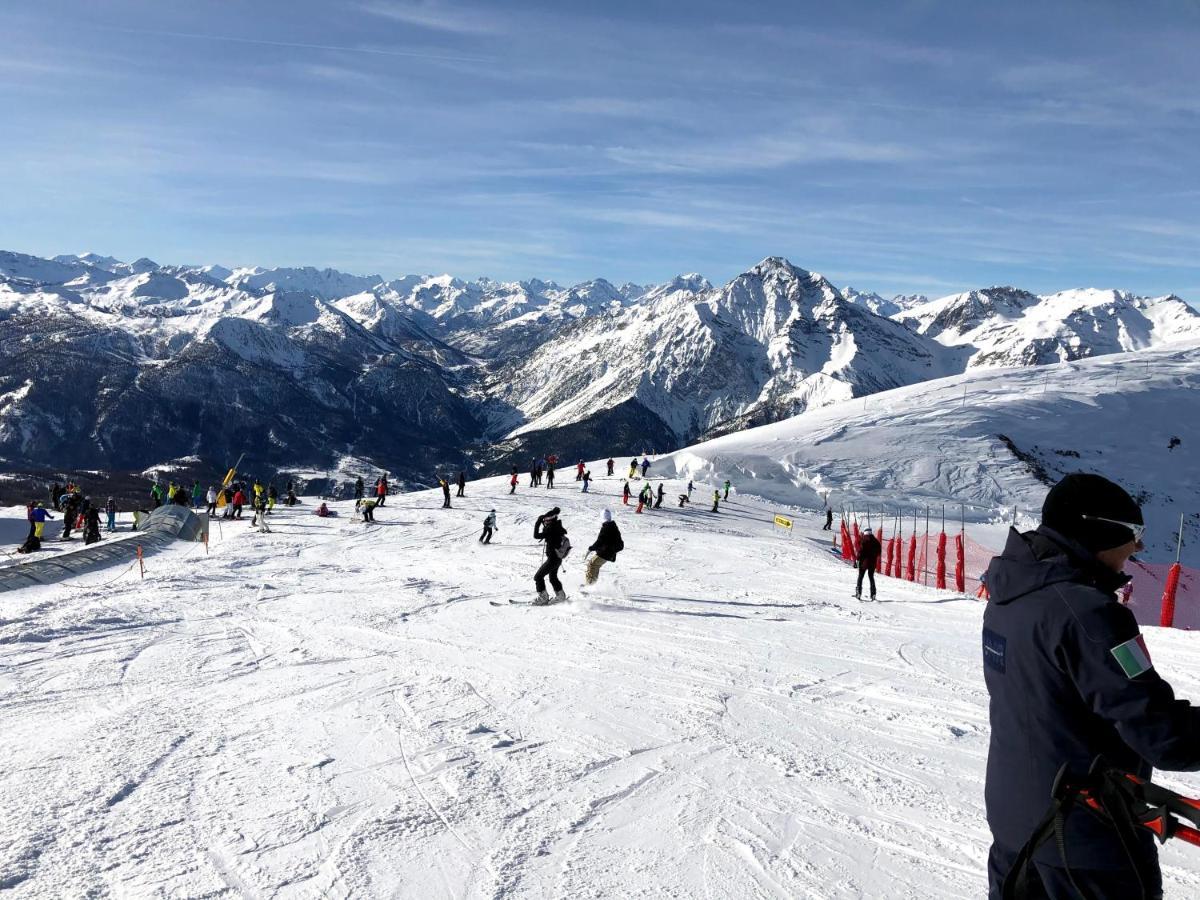 Clotes Modern Apartment, 50m From Slopes - Sleeps 6-8, 2 Bath - Sauzeholiday Apartamento