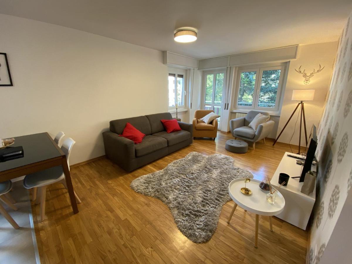 Clotes Modern Apartment, 50m From Slopes - Sleeps 6-8, 2 Bath - Sauzeholiday Apartment Sauze D'Oulx
